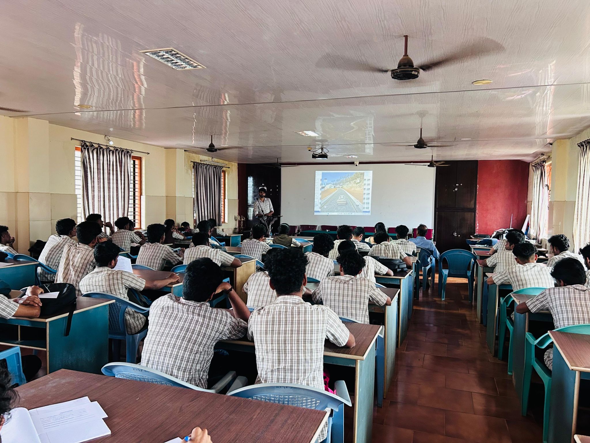 AI/ML seminar at KVG Polytechnic College